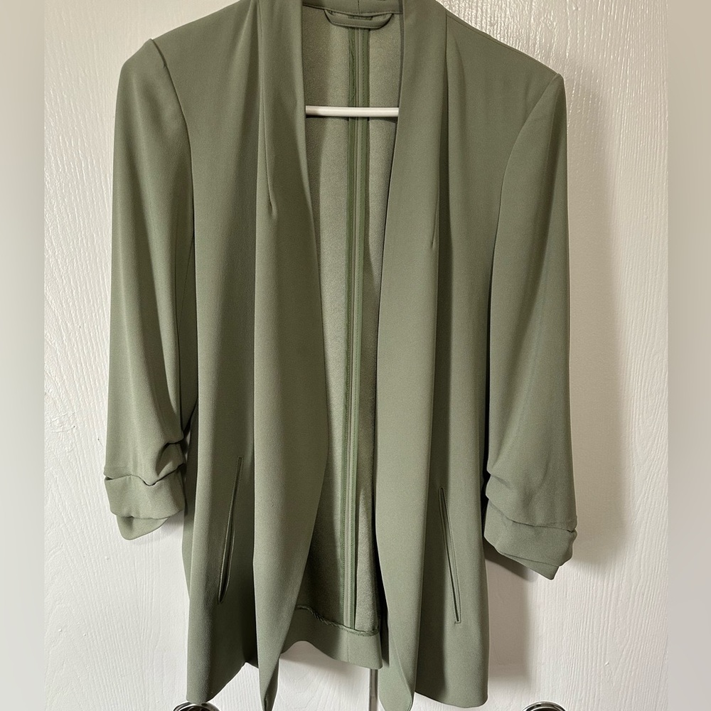 Aritzia Babaton Power Blazer